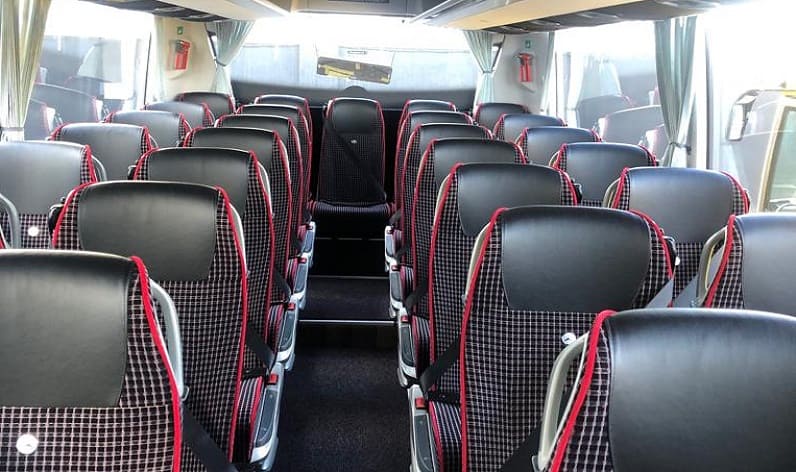 Poland: Coach booking in Ł&oacute;dź in Ł&oacute;dź and Radomsko